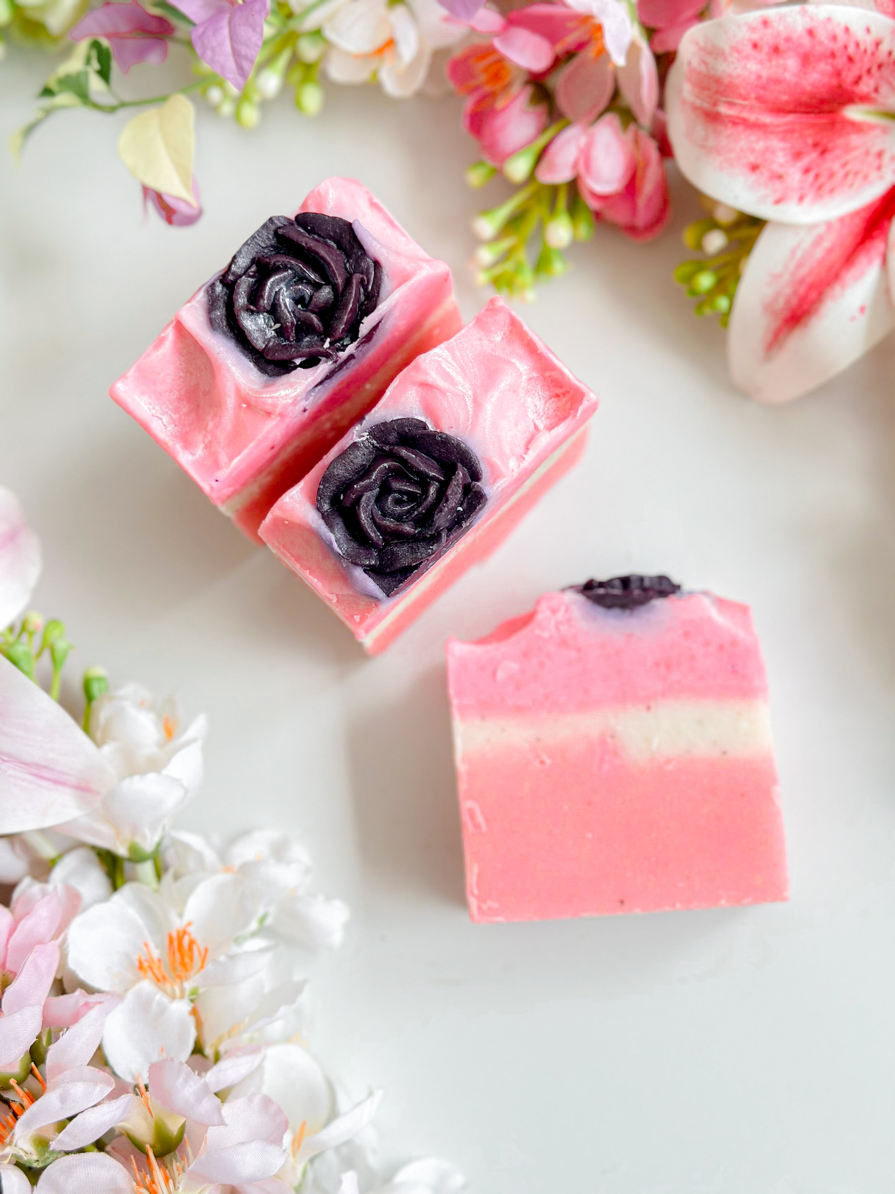 Sandalwood Rose