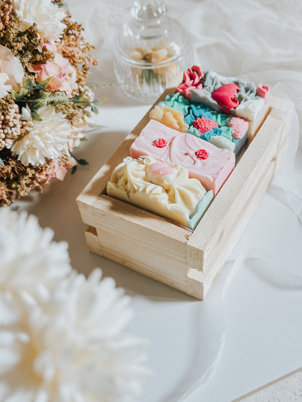 Wooden crate gift set